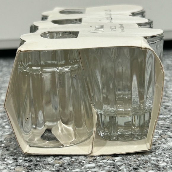 Circleware Omni Set of 6 - 1 oz. Shot Glass Set - Picture 2 of 4